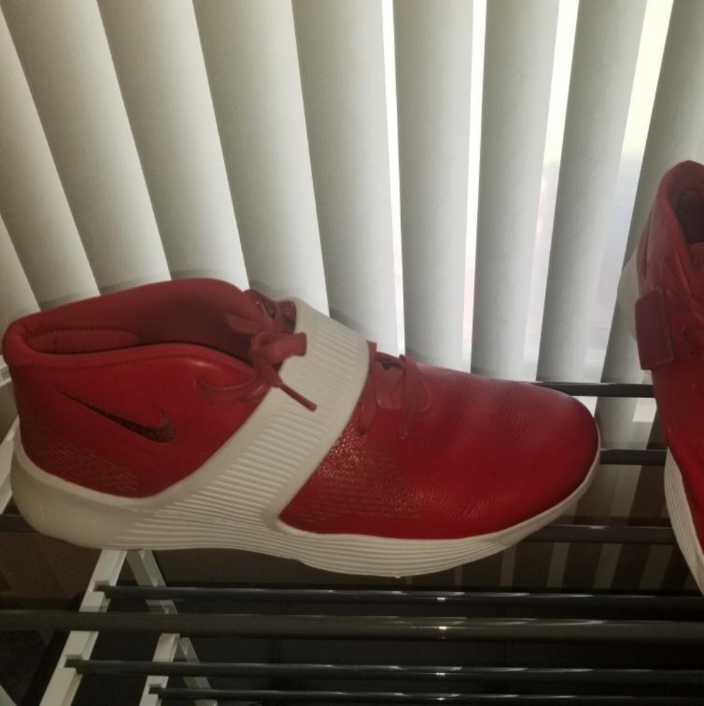 Nike , Size 13, Red